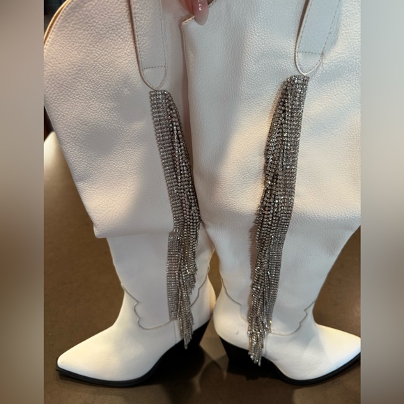 NEW Bellatrix Rhinestone Fringe Western Boots Sz: 6 - Picture 8 of 11